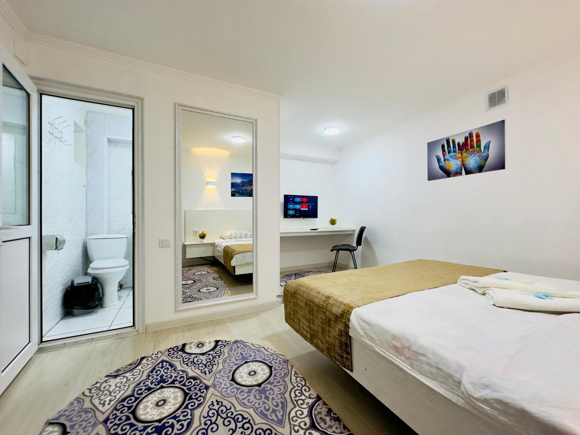Abs Guest House Ош Екстериор снимка